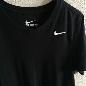 Black NIKE shirt